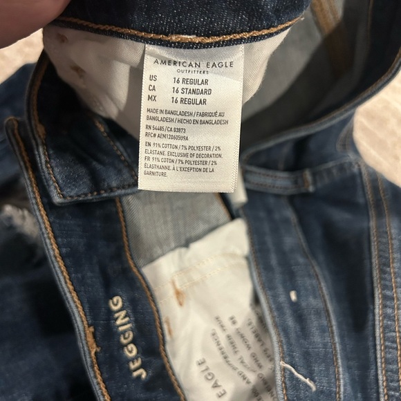 American Eagle Outfitters Blue Skinny Distressed Jeans size 16R EUC - Picture 6 of 6